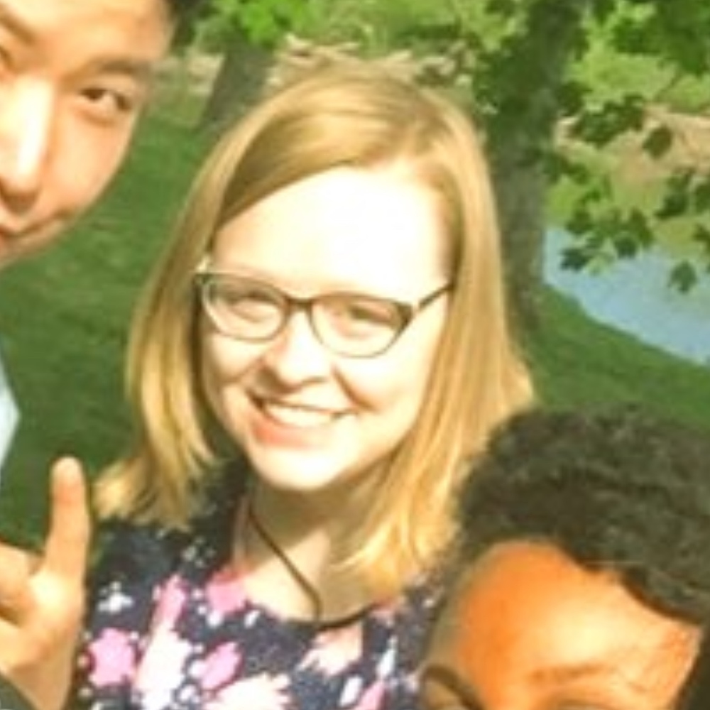 Meet your Posher, Stacy